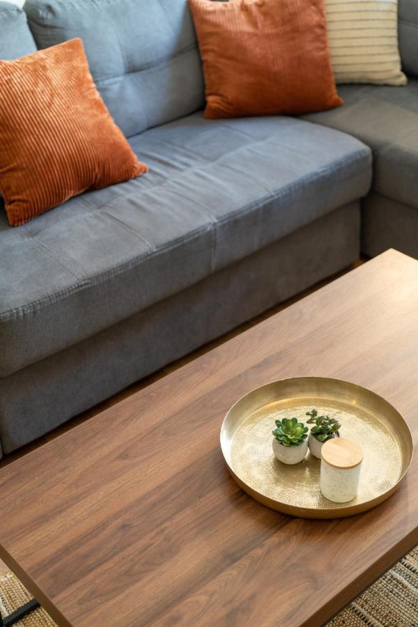 ☆Kalimarmaro 3Bd Apt For Max Fun & Comfortability☆ أثينا المظهر الخارجي الصورة